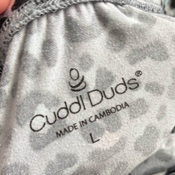 Cuddl Duds Black and Leopard Print Pajama Set - Picture 3 of 5